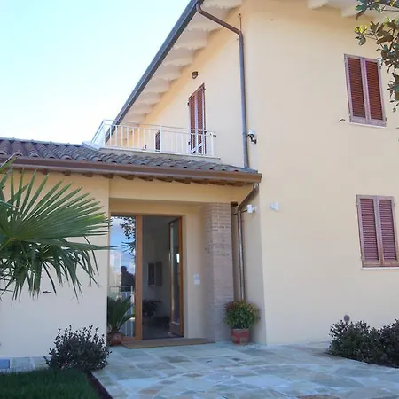 Valle Di Francesco Casa de Férias